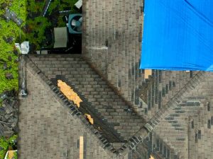 Myths About Wind Damage on Asphalt Shingles